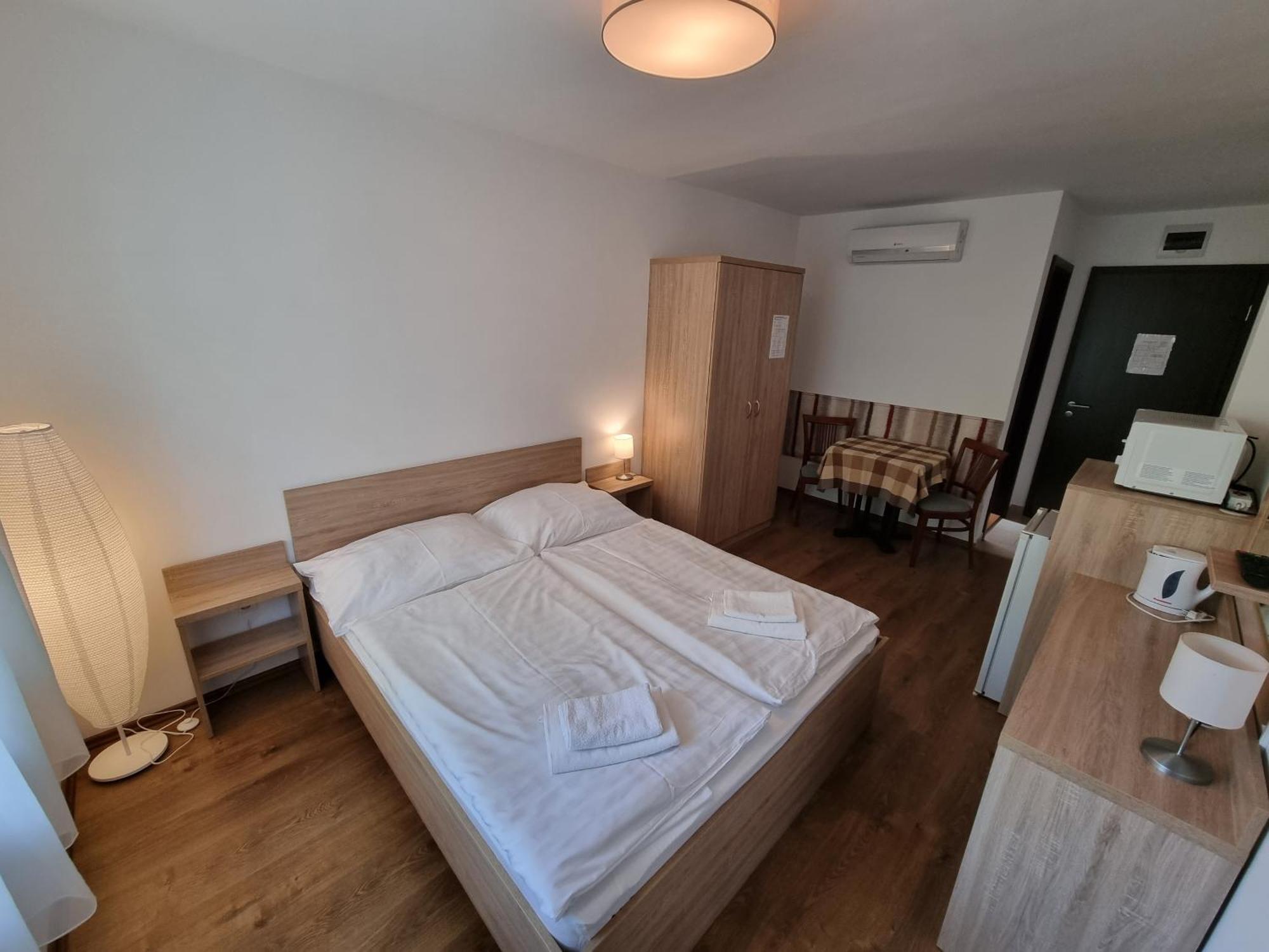 שיופוק Adam Apartmanhaz חדר תמונה
