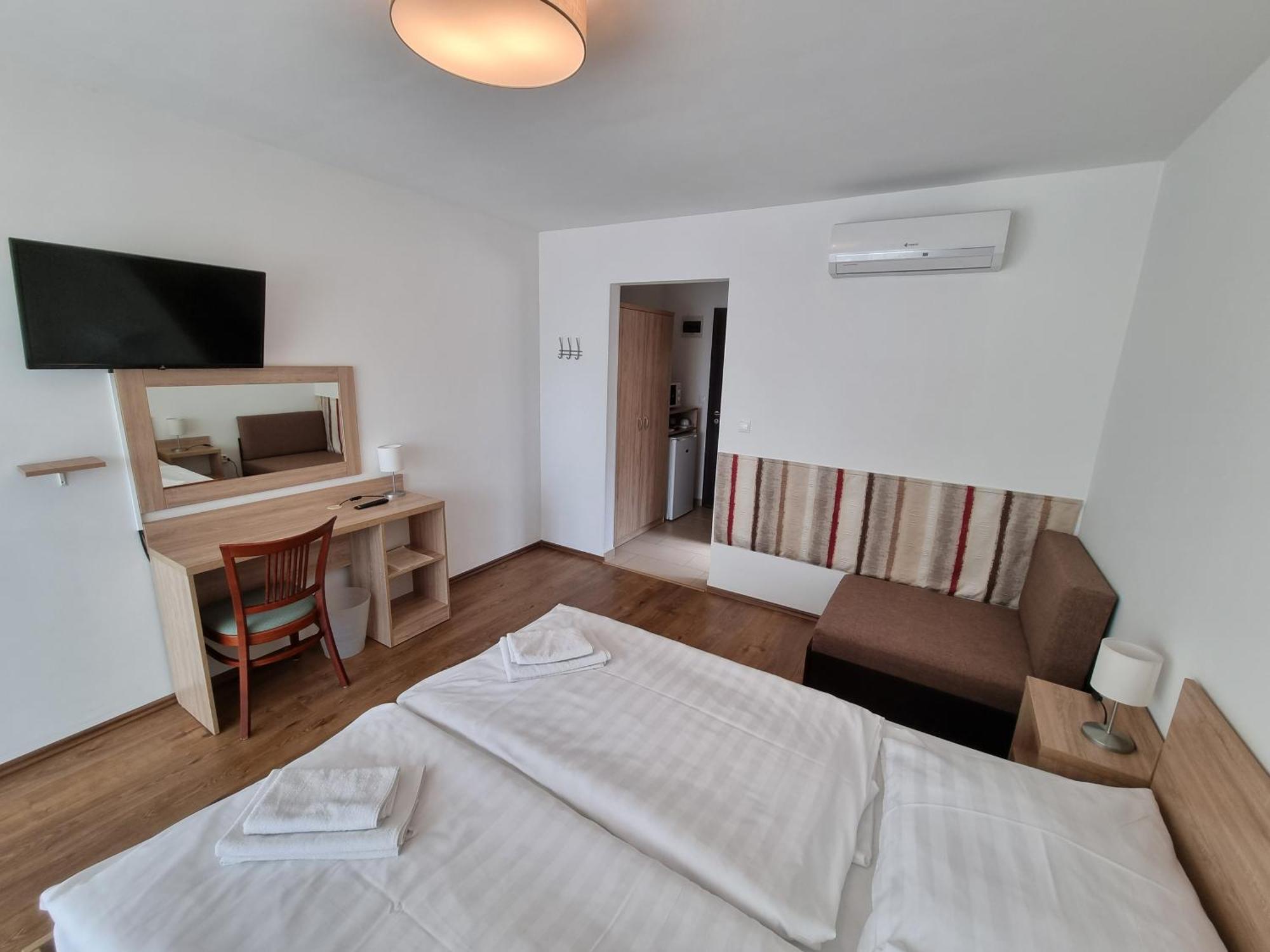 שיופוק Adam Apartmanhaz חדר תמונה