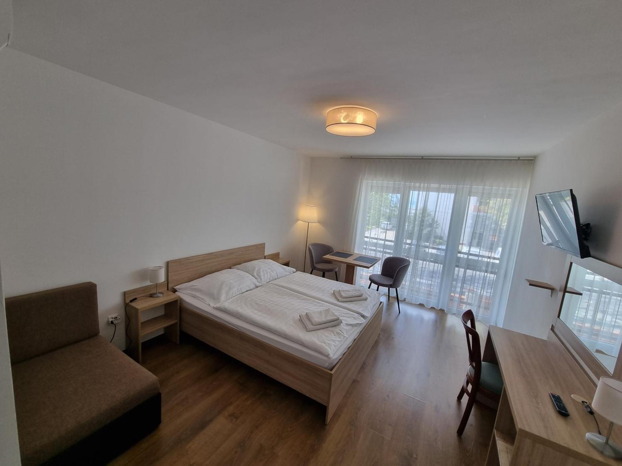 שיופוק Adam Apartmanhaz חדר תמונה