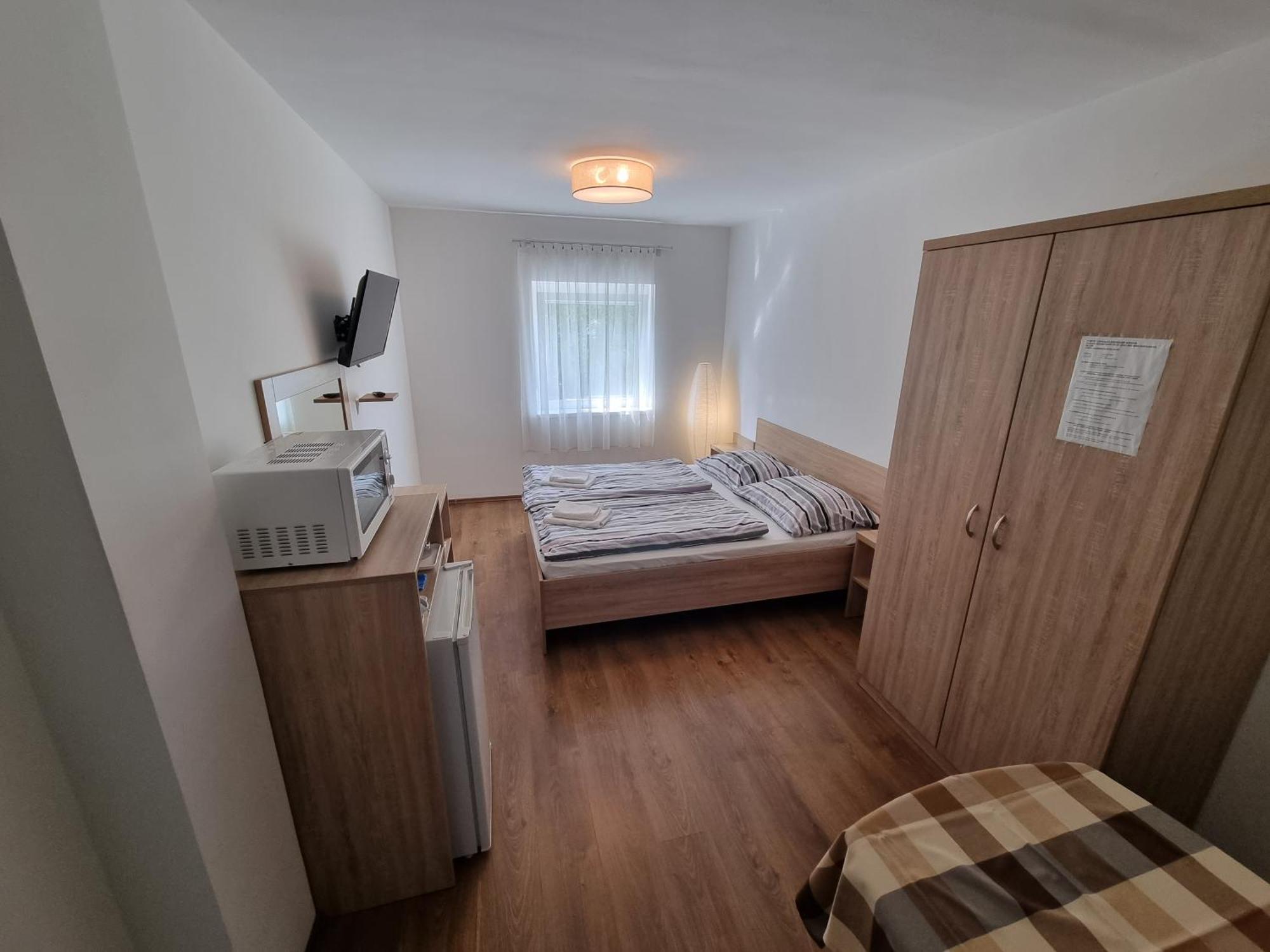 שיופוק Adam Apartmanhaz מראה חיצוני תמונה